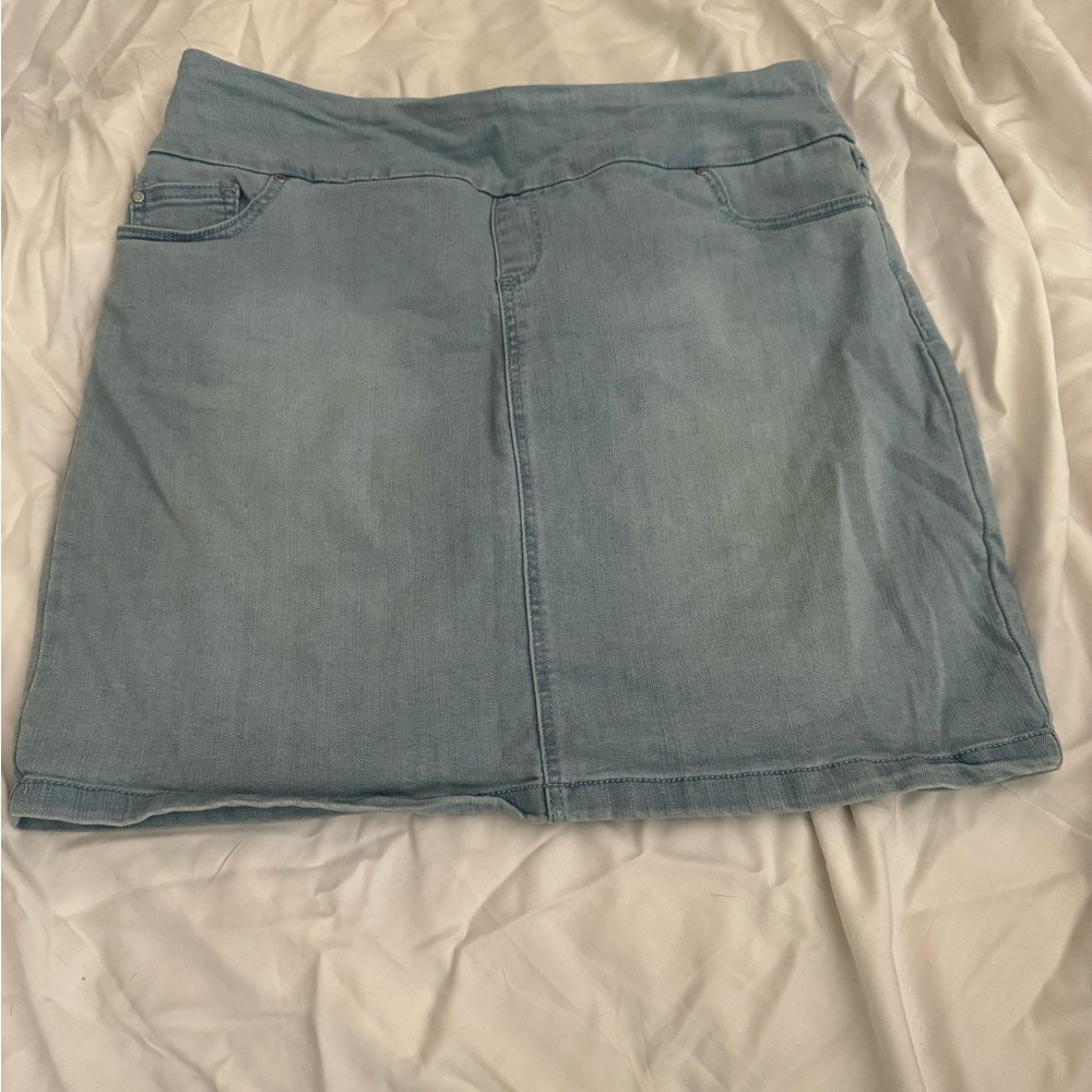 Skort
